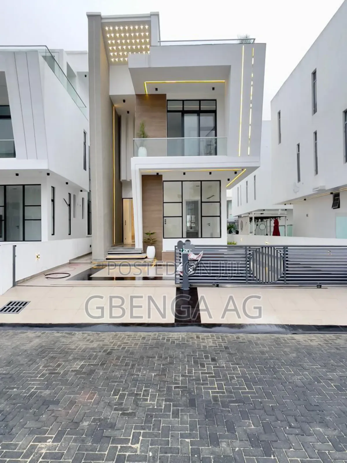 Furnished 5bdrm Duplex in Lekki Lagos, Osapa london for sale