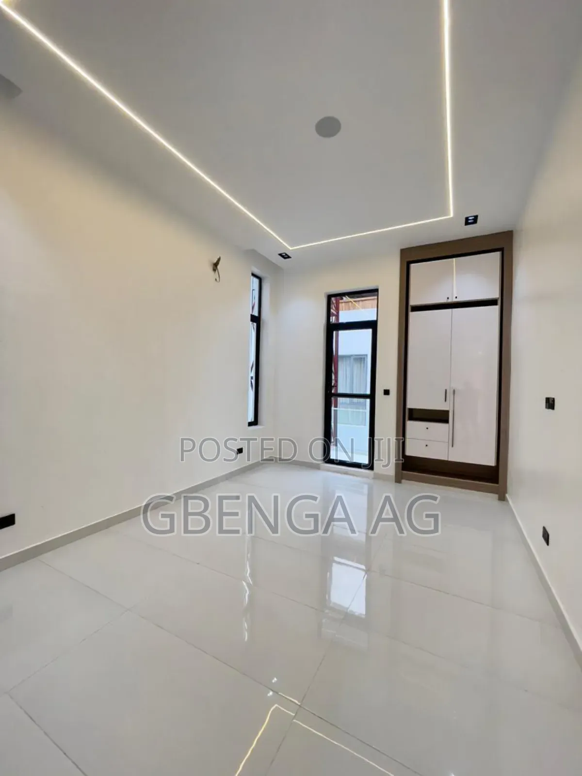 Furnished 5bdrm Duplex in Lekki Lagos, Osapa london for sale