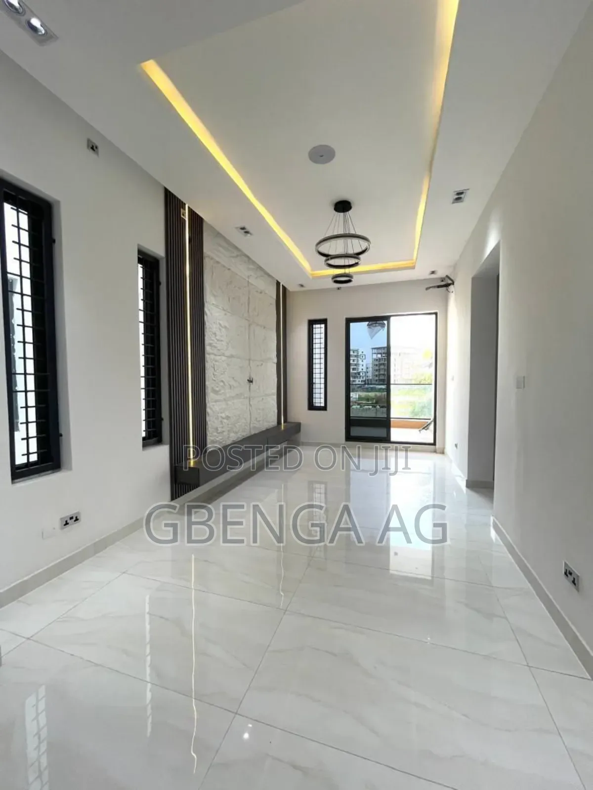 Furnished 5bdrm Duplex in Lekki for sale