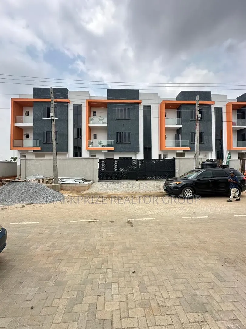 Furnished 4bdrm Duplex in Ogudu Gra for sale