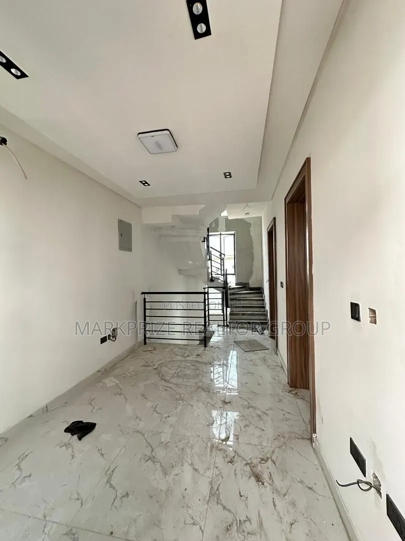 Furnished 4bdrm Duplex in Ogudu Gra for sale