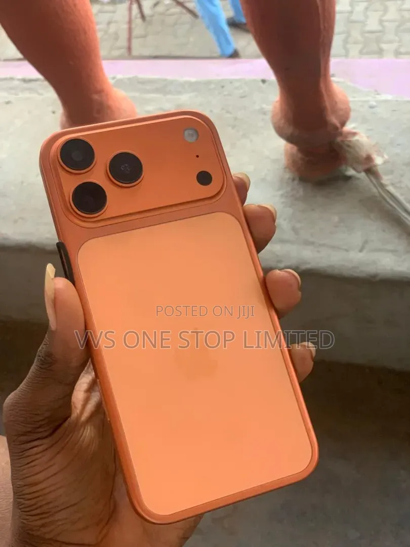 New Apple iPhone 17 Pro Max 1 TB Orange