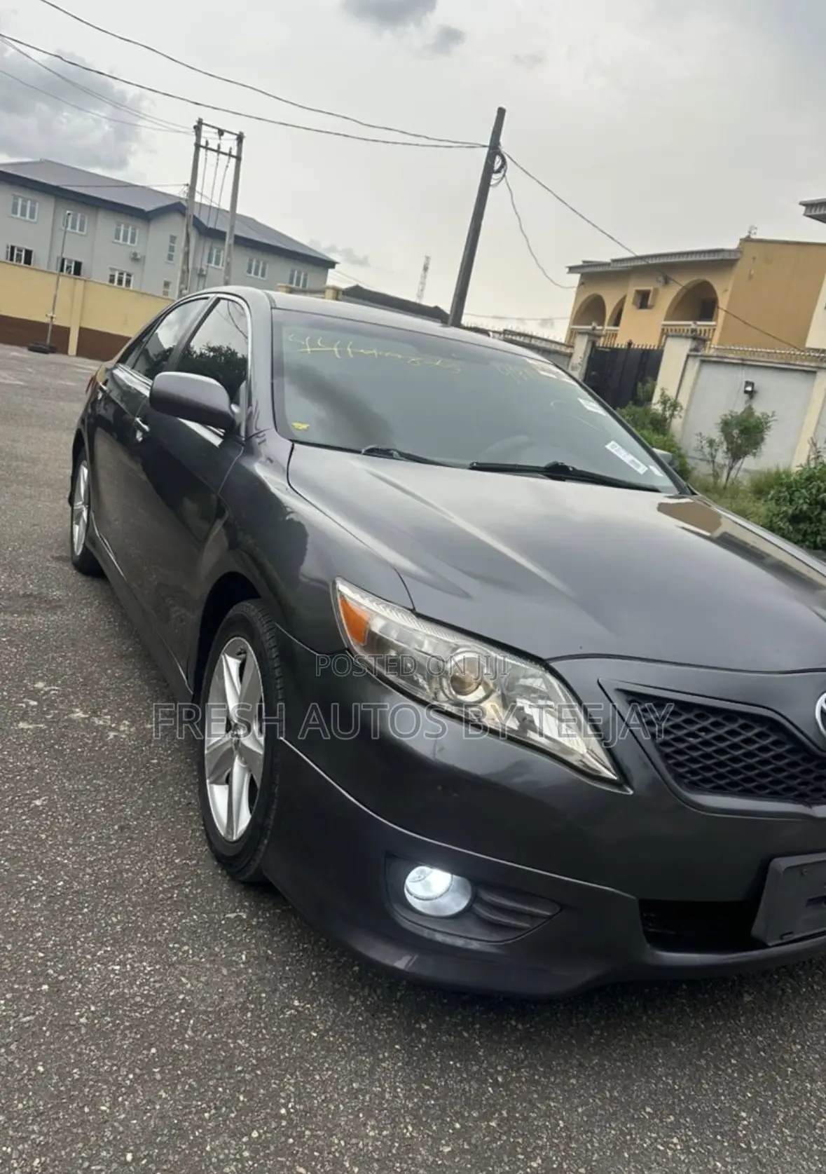 Toyota Camry 2010 Gray
