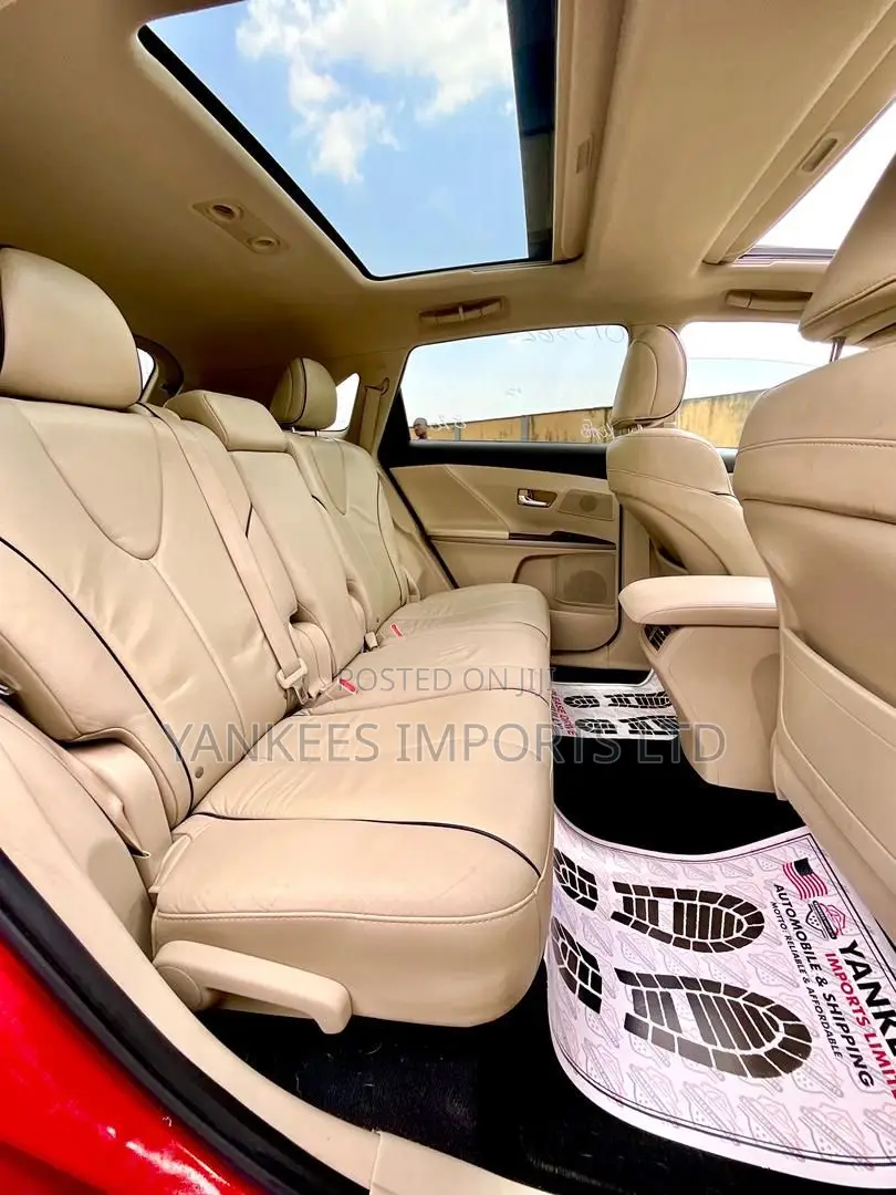 Toyota Venza Limited 2010 Red
