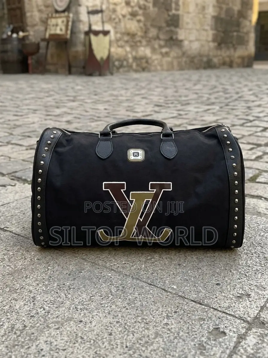 Traveling Bag (Medium Size)
