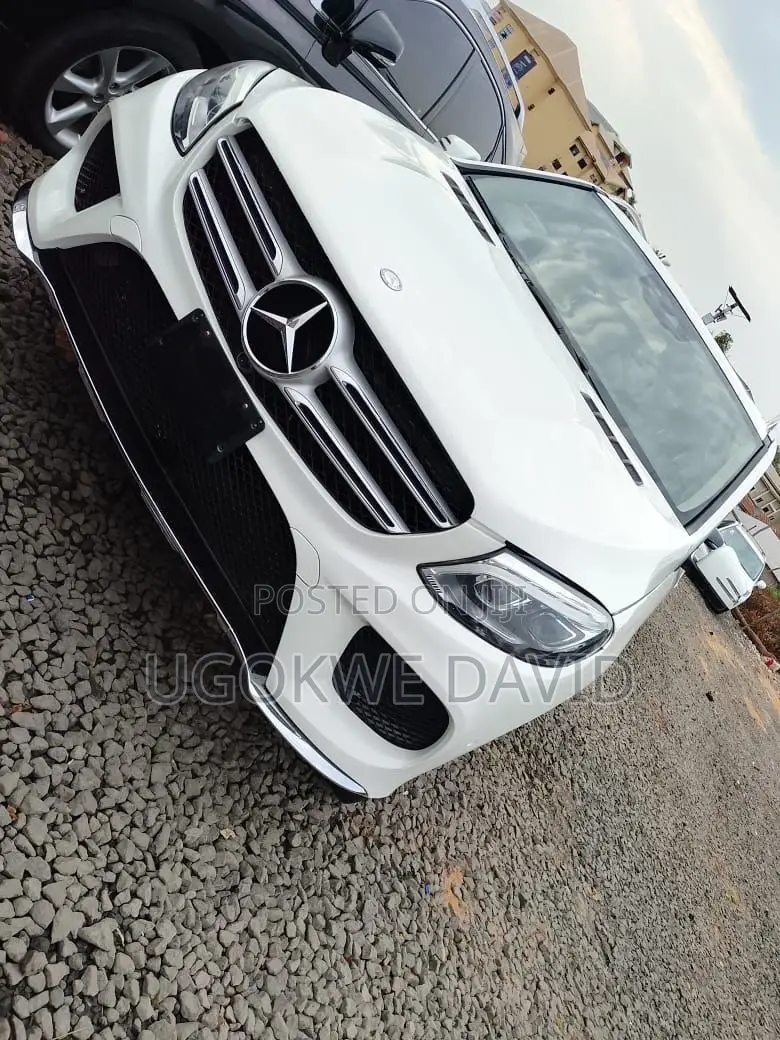 Mercedes-Benz GLE-Class 2018 White