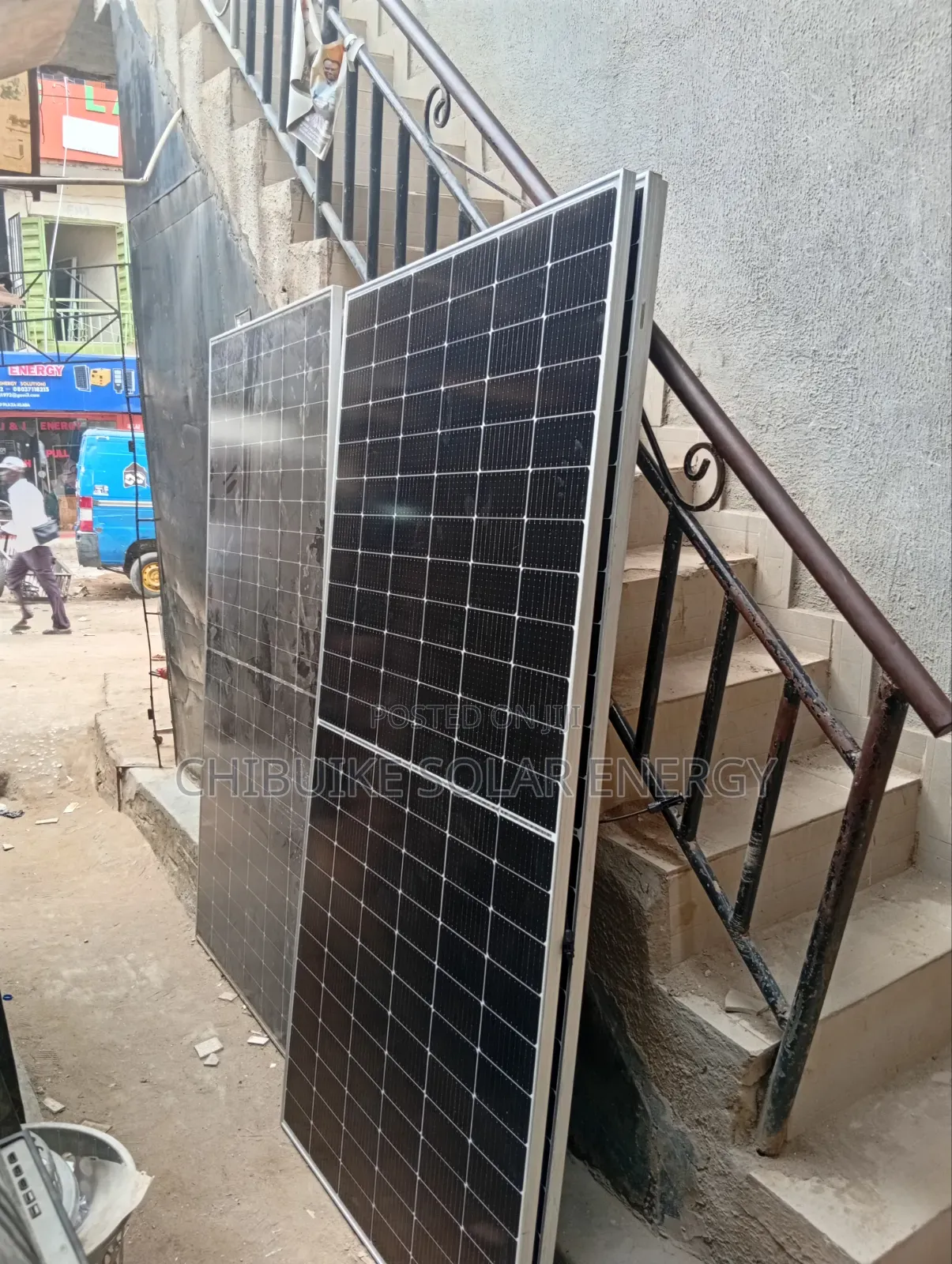 Jinko 650w Solar Panel