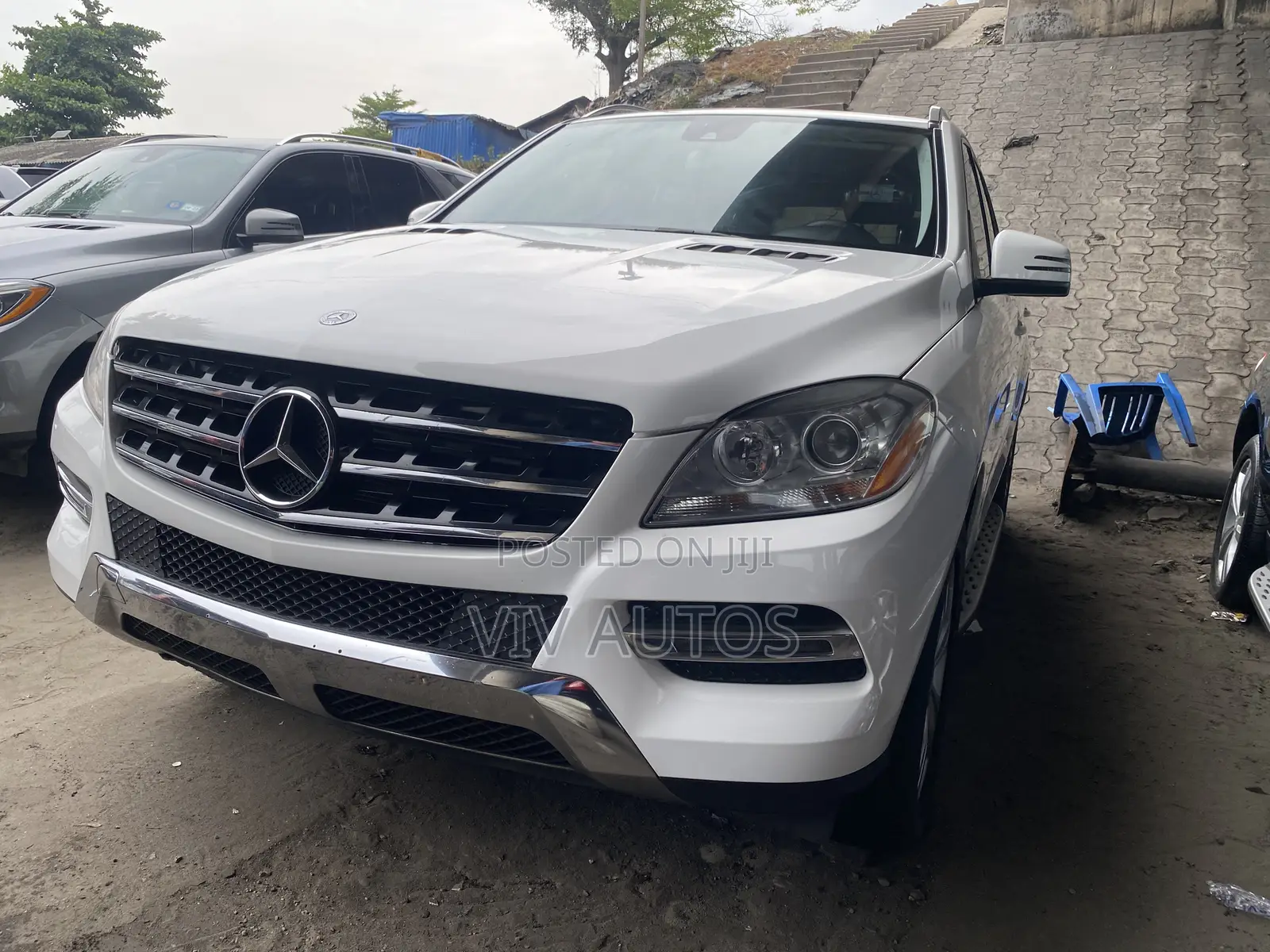 Mercedes-Benz M Class ML350 4MATIC 4dr SUV AWD (3.5L 6cyl 7A) 2014