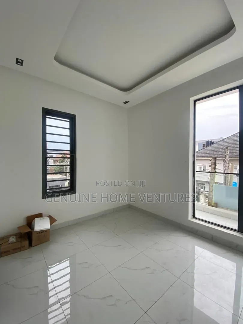 2bdrm Apartment in Ikate for sale