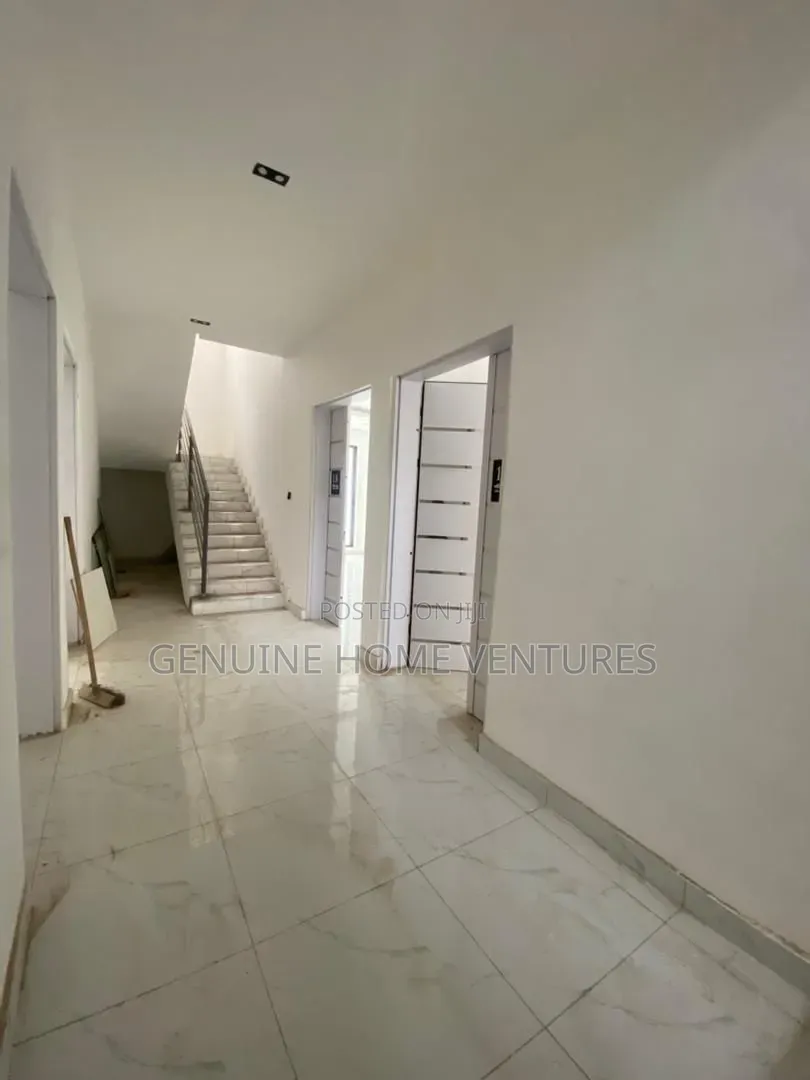 2bdrm Apartment in Ikate for sale