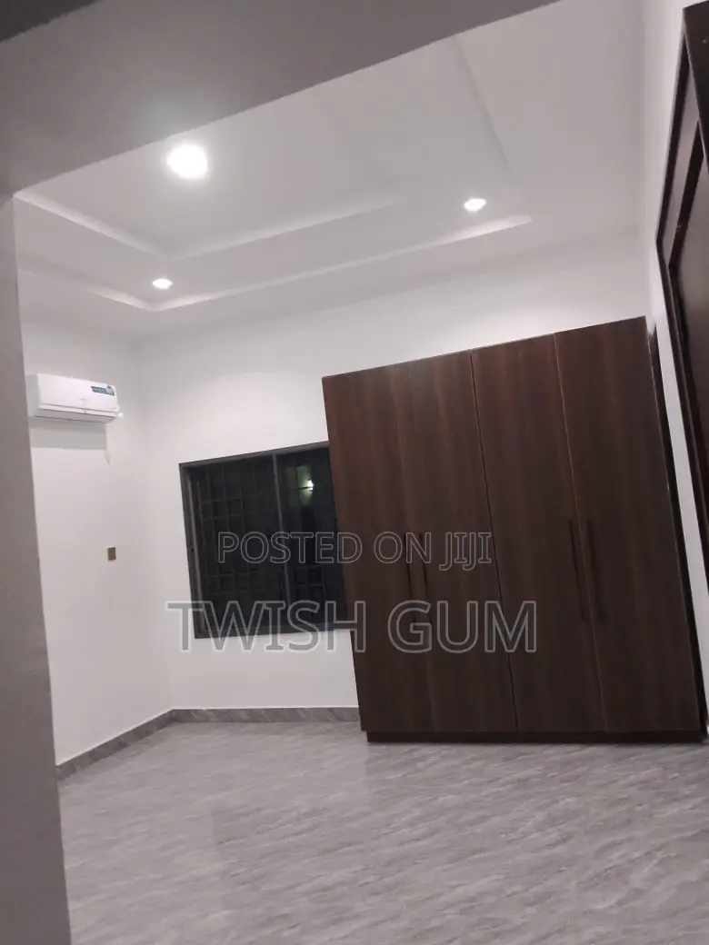 4bdrm Duplex in Admiralty Estate., Asokoro for rent