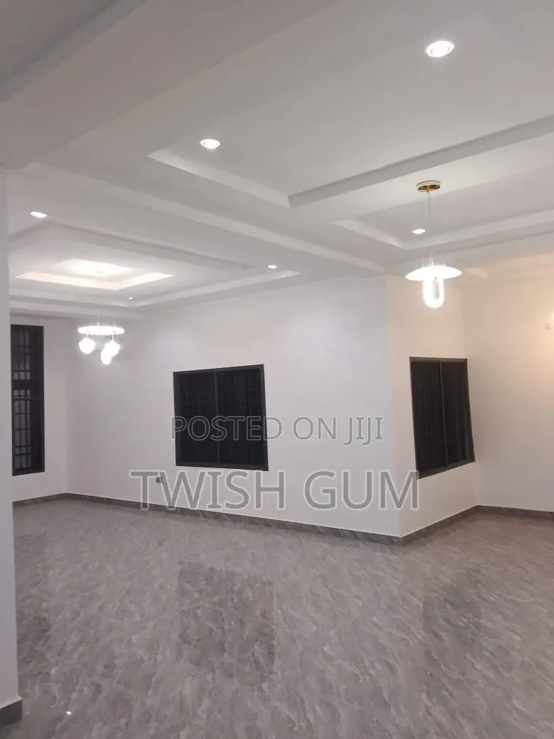 4bdrm Duplex in Admiralty Estate., Asokoro for rent