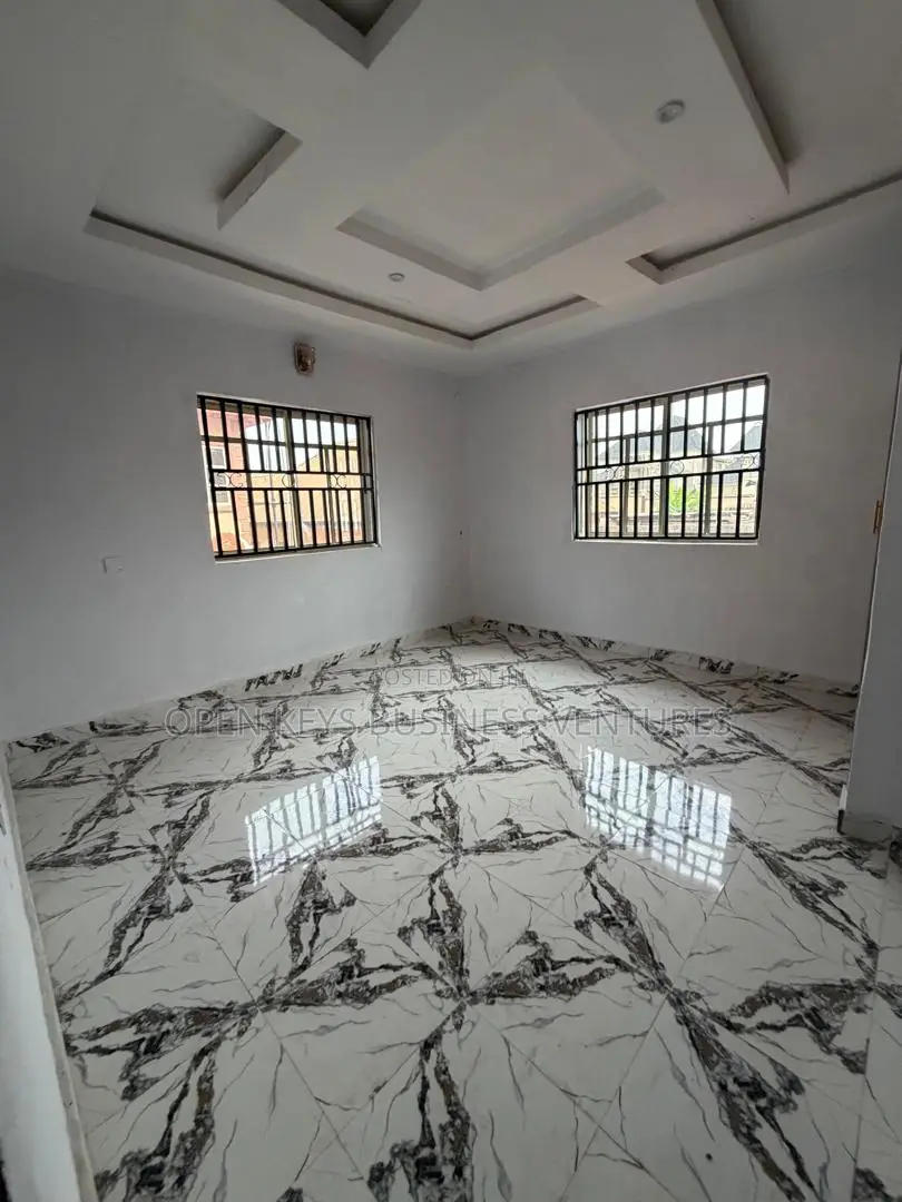 Furnished 3bdrm Block of Flats in Unity, Oluyole Estate for rent
