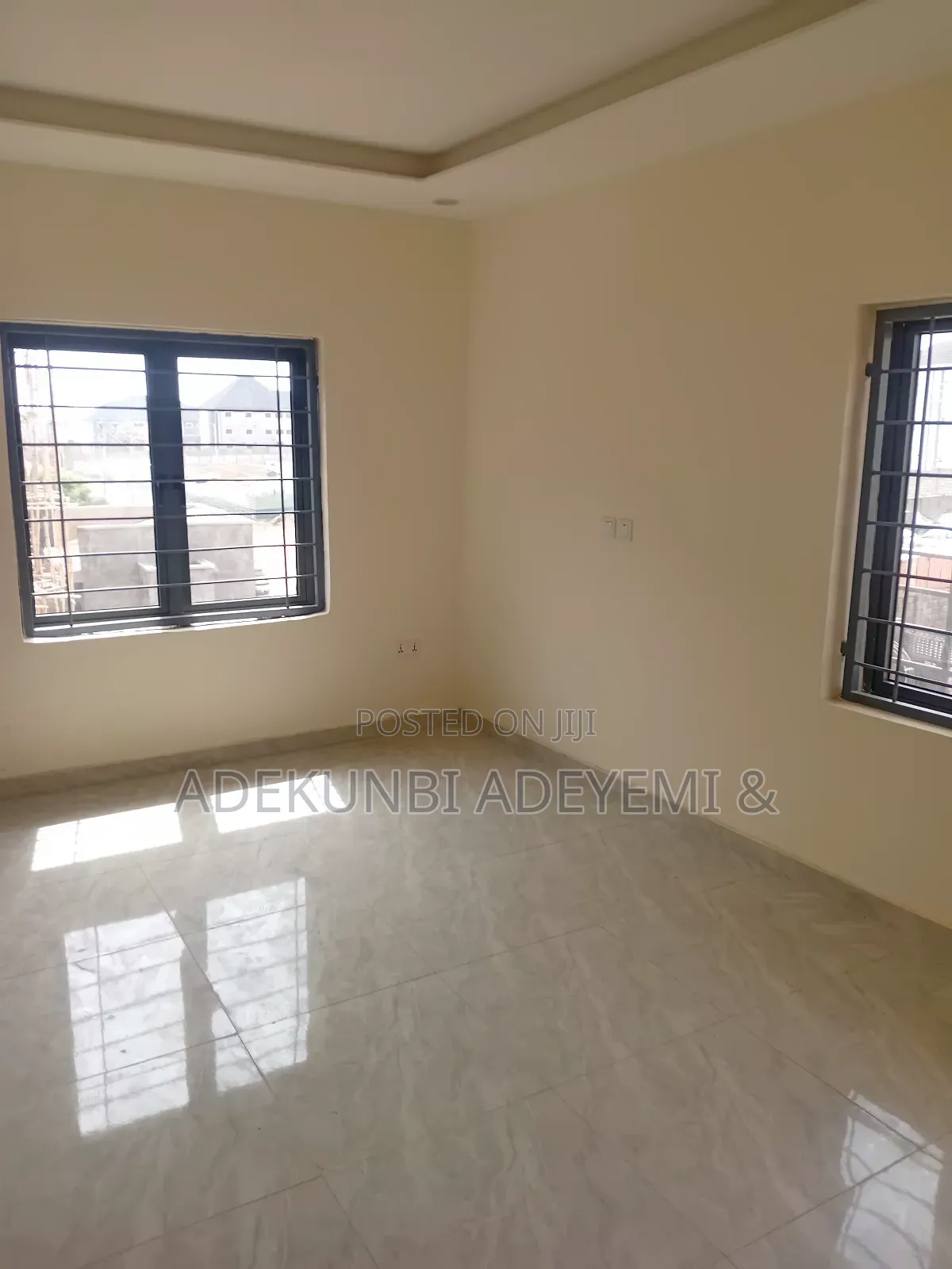 4bdrm Townhouse / Terrace in Mabushi for rent