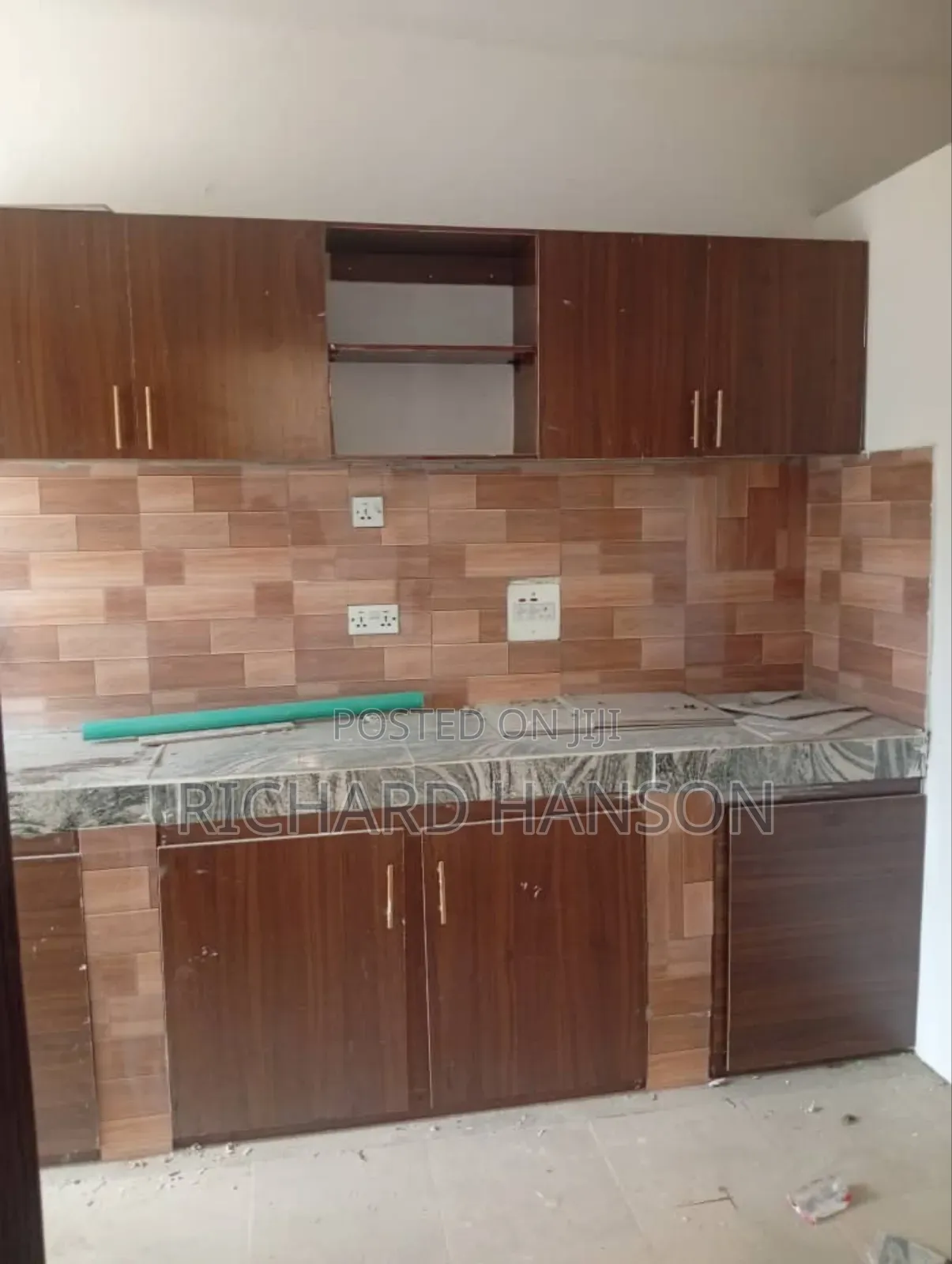 3bdrm Apartment in Oribanwa Phase 1, Awoyaya for rent