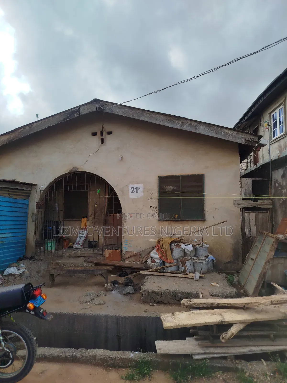 2bdrm Bungalow in Celestial Rd, Igando / Ikotun/Igando for rent