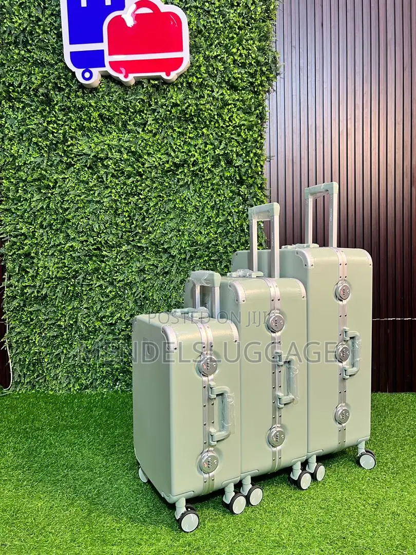 Executive 3-Piece Aluminum Frame Suitcase Set