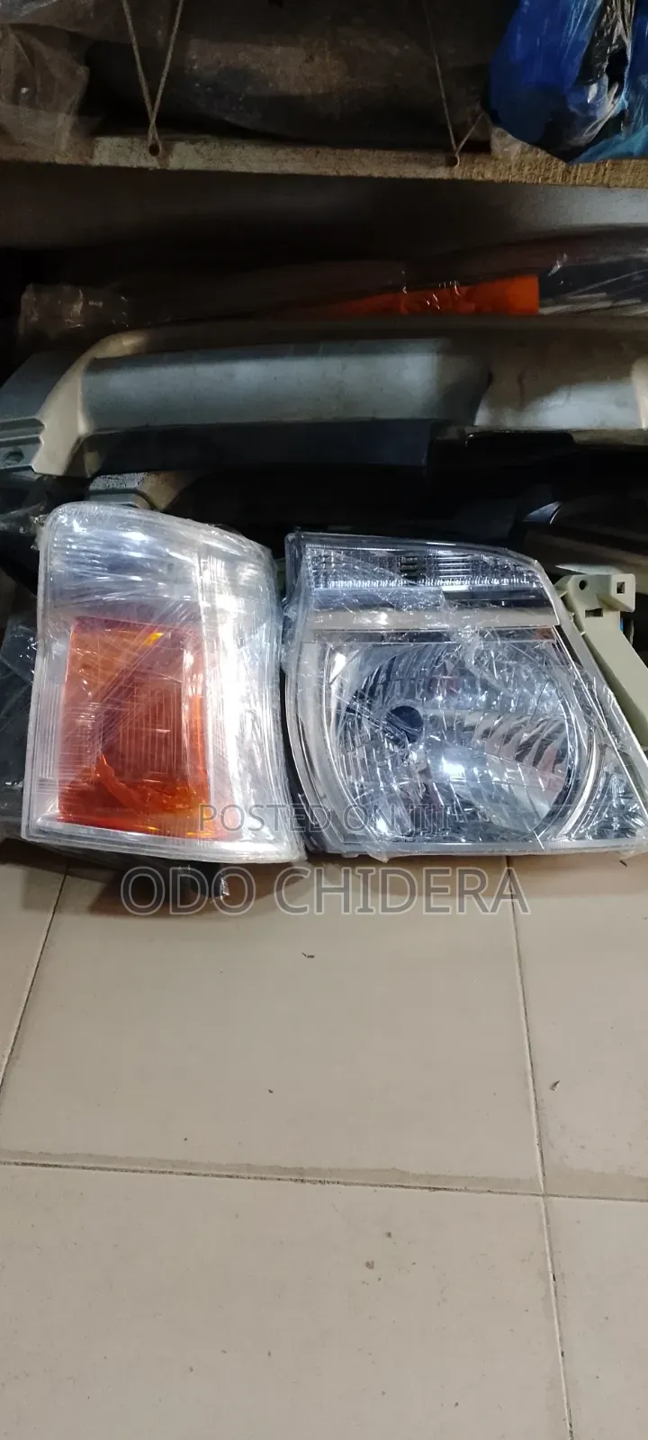 Head Lamp Nissan Urvan E25