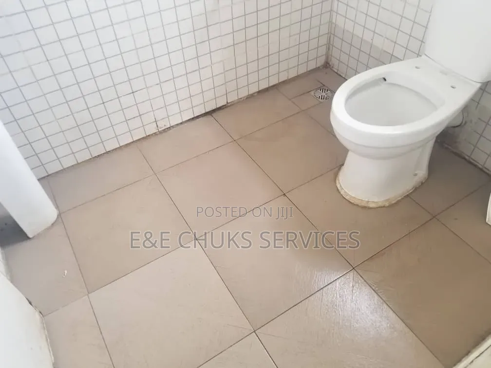 1bdrm Block of Flats in Etche for rent