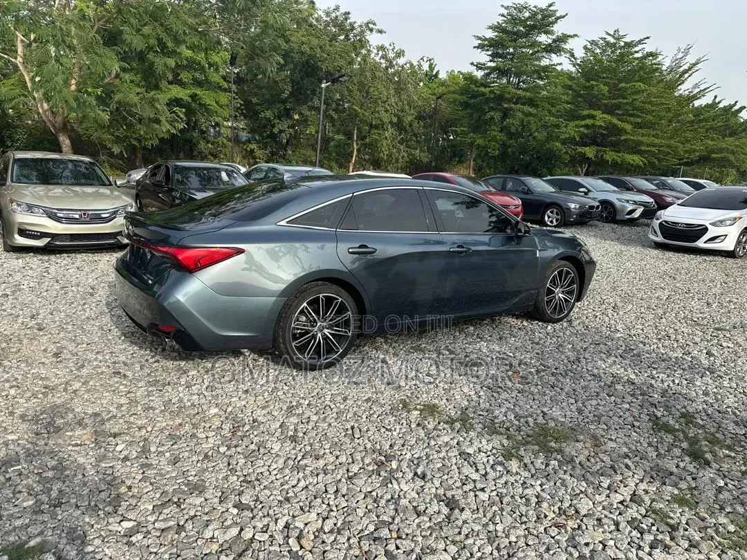 Toyota Avalon 2022 Teal
