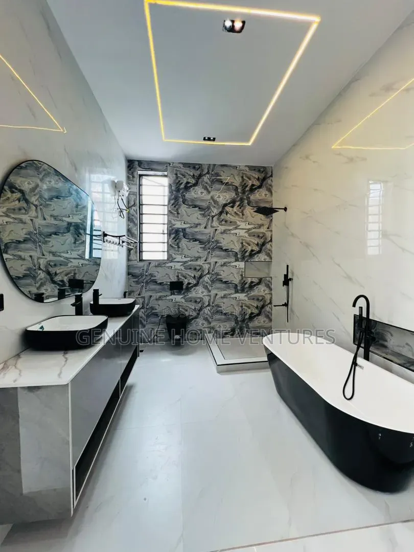 5bdrm Duplex in Ikate for sale
