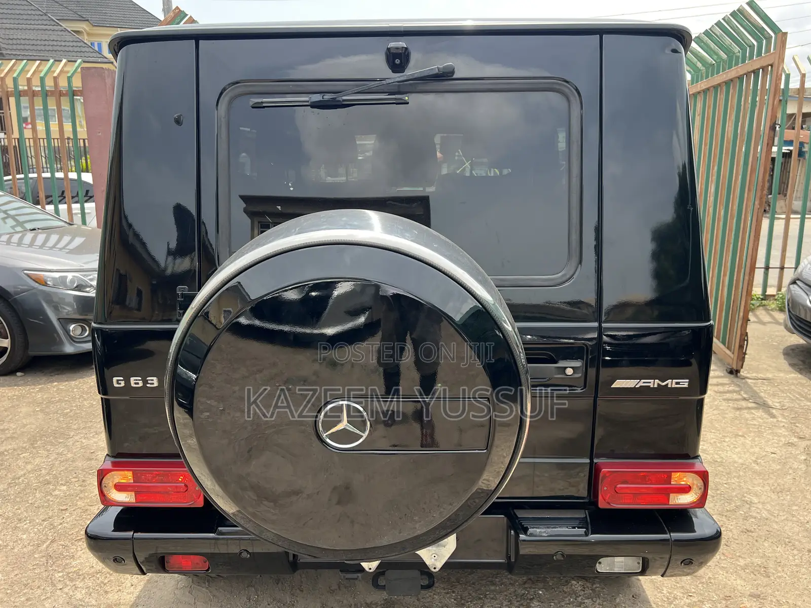 Mercedes-Benz G-Class G63 AMG 4dr SUV 4WD (5.5L 8cyl Turbo 7A) 2014