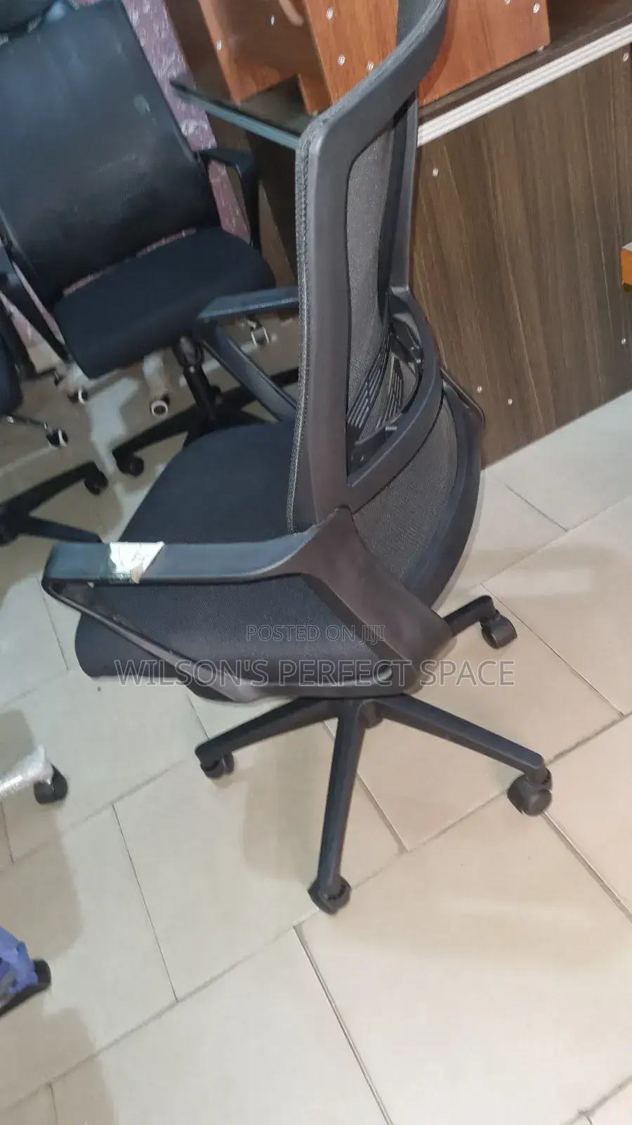 Quality Black Mesh Office Chair
