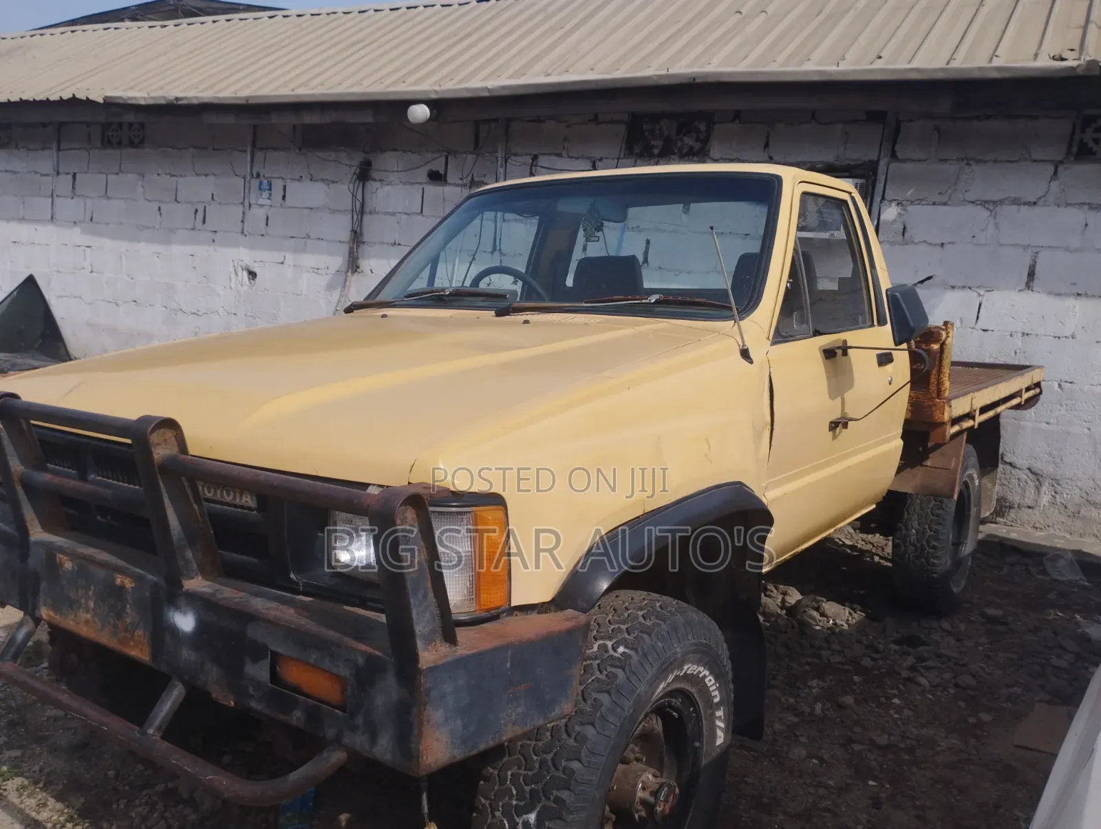 Toyota Hilux Surf 3.0DT 2000 Yellow