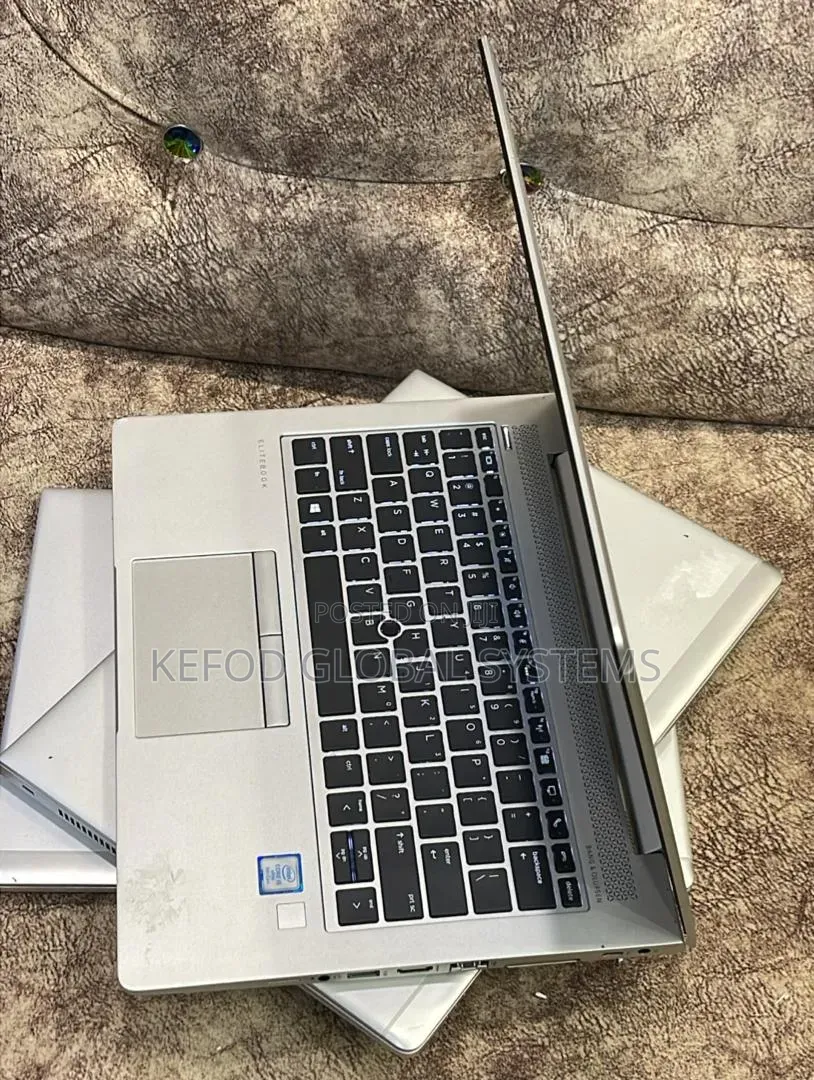 Laptop HP EliteBook 830 G6 8GB Intel Core i5 SSD 256GB