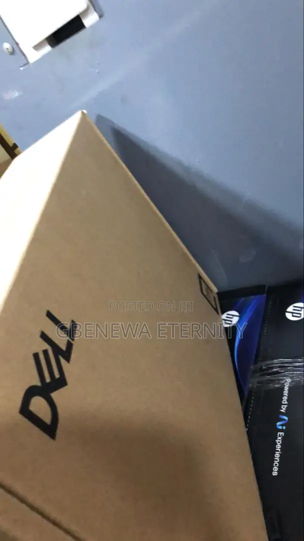 New Laptop Dell XPS 13 9350 32GB Intel Core Ultra 9 SSD 2T