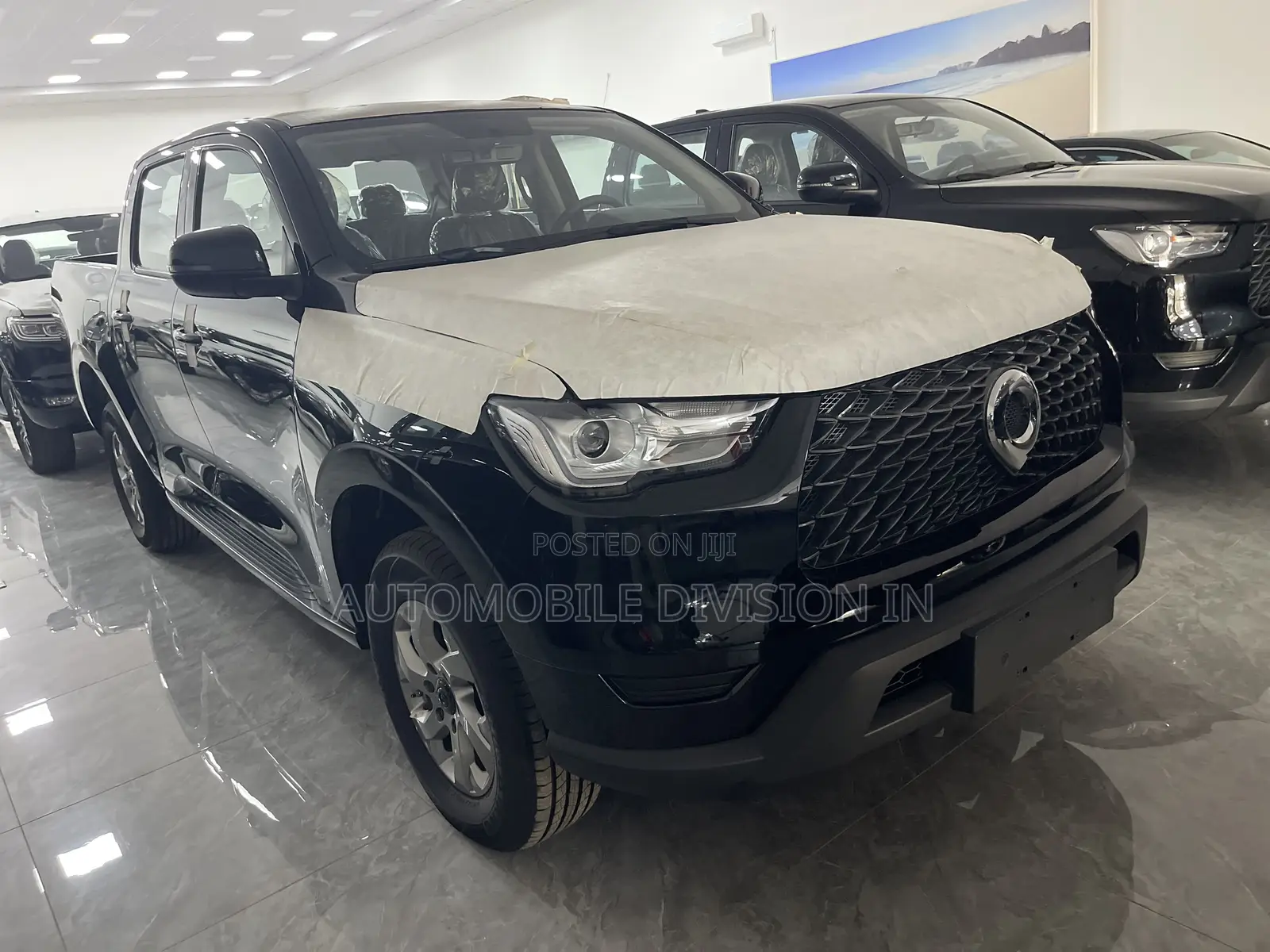 New Toyota Hilux 2025 Black