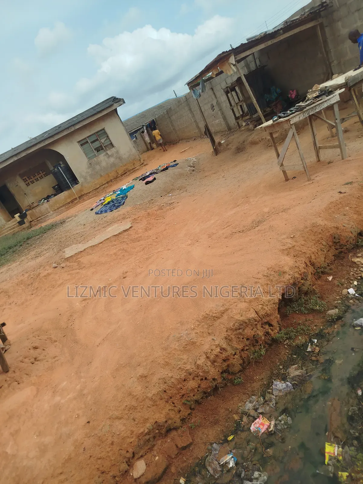2bdrm Bungalow in Isuti Rd, Egan for sale