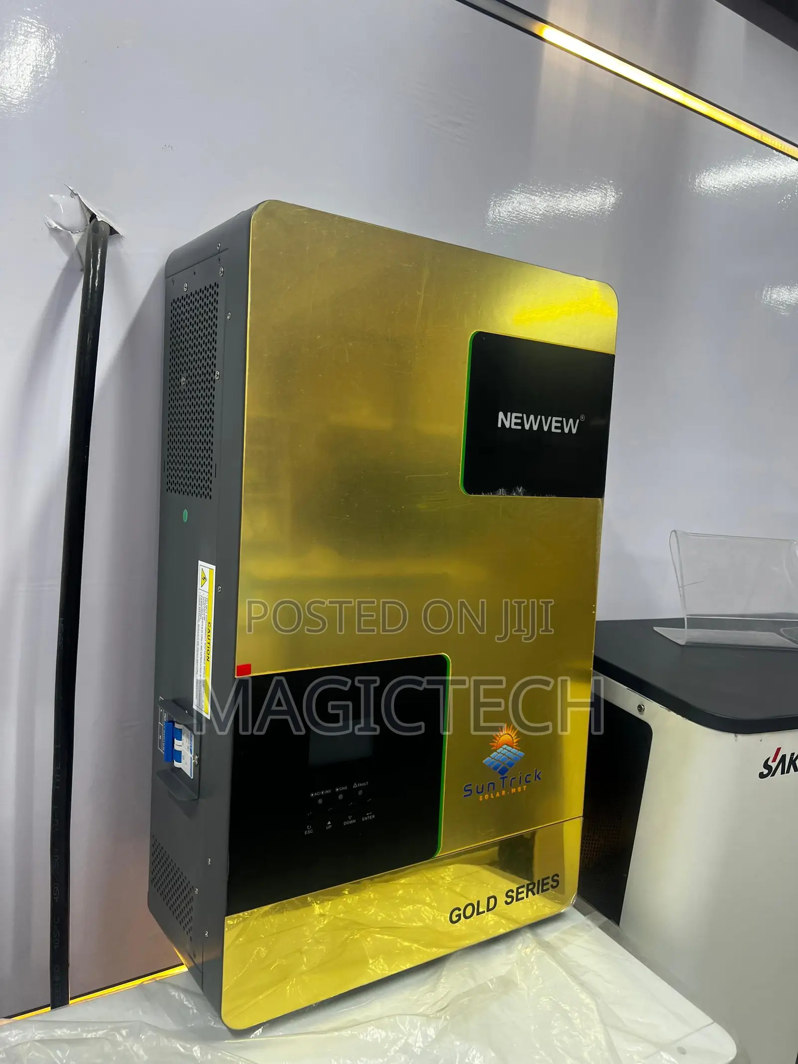 Suntrick Newvew Gold Series 8.6kw/48v Hybrid Inverter