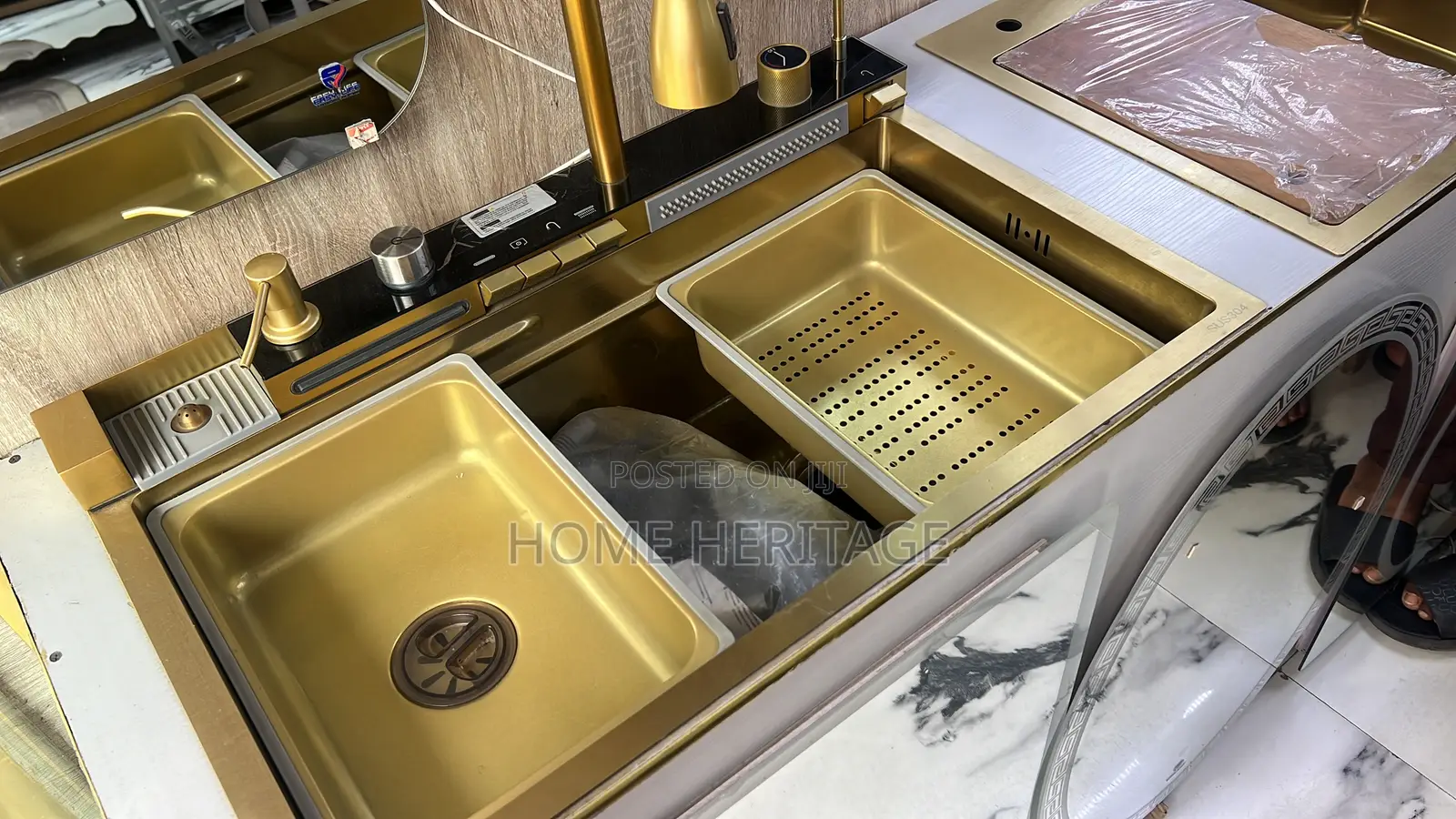 Luxury 4-Button Gold Kitchen Sink – Premium Quality