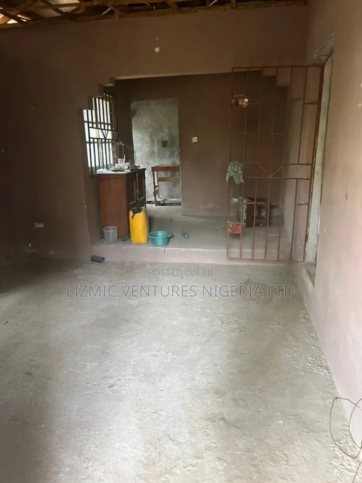 3bdrm Bungalow in Akesan, Egan for sale