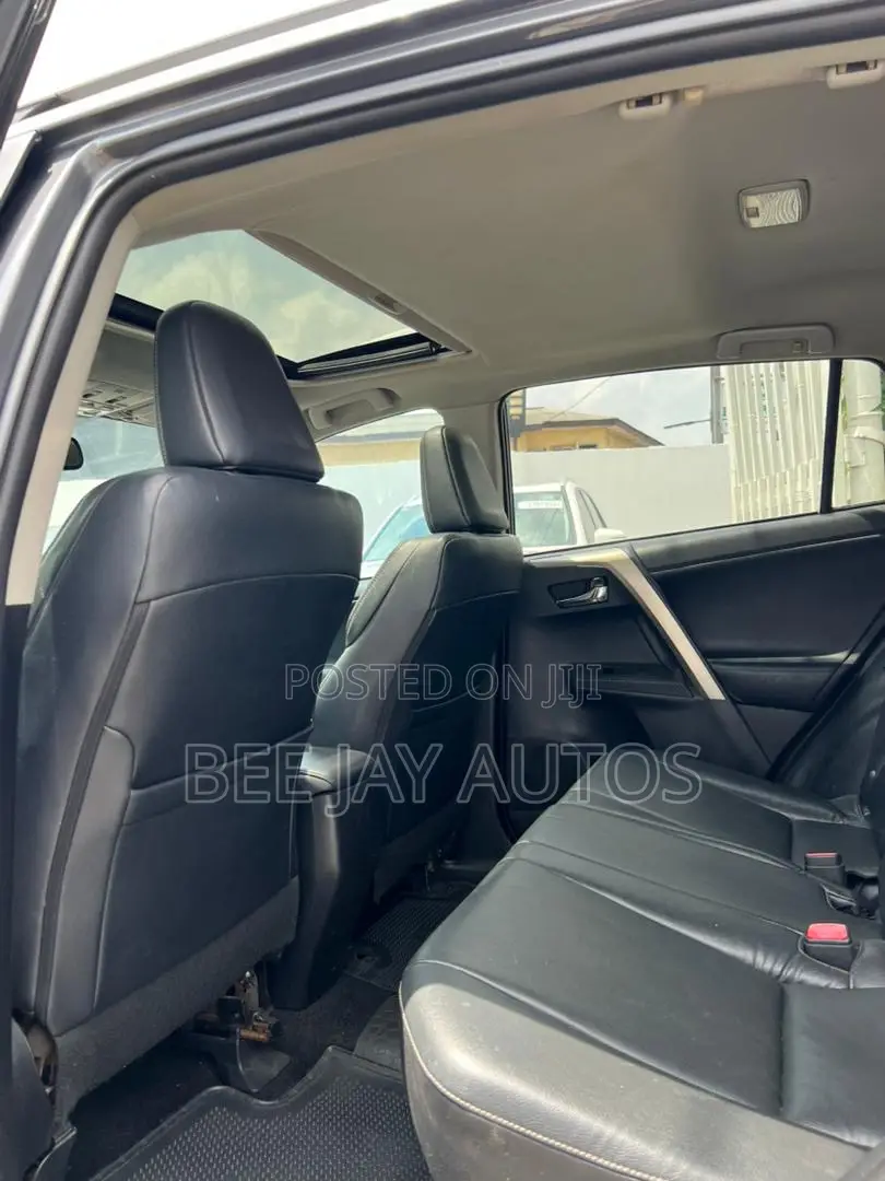 Toyota RAV4 Limited AWD (2.5L 4cyl 6A) 2013 Gray