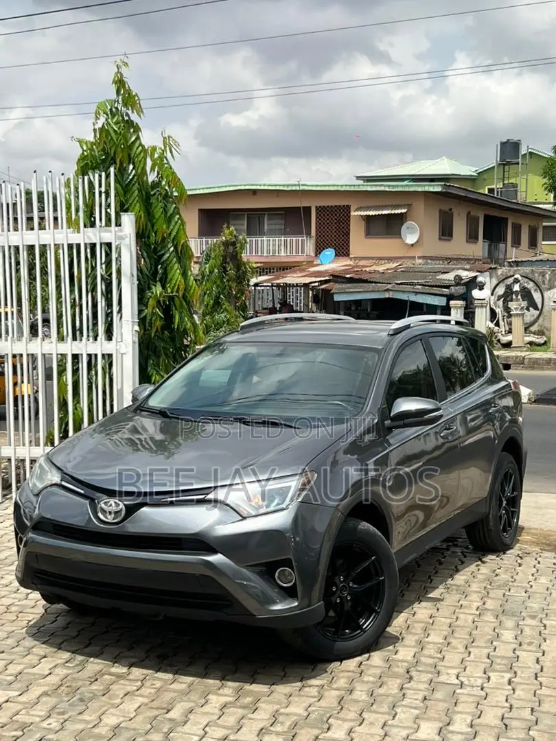 Toyota RAV4 Limited AWD (2.5L 4cyl 6A) 2013 Gray