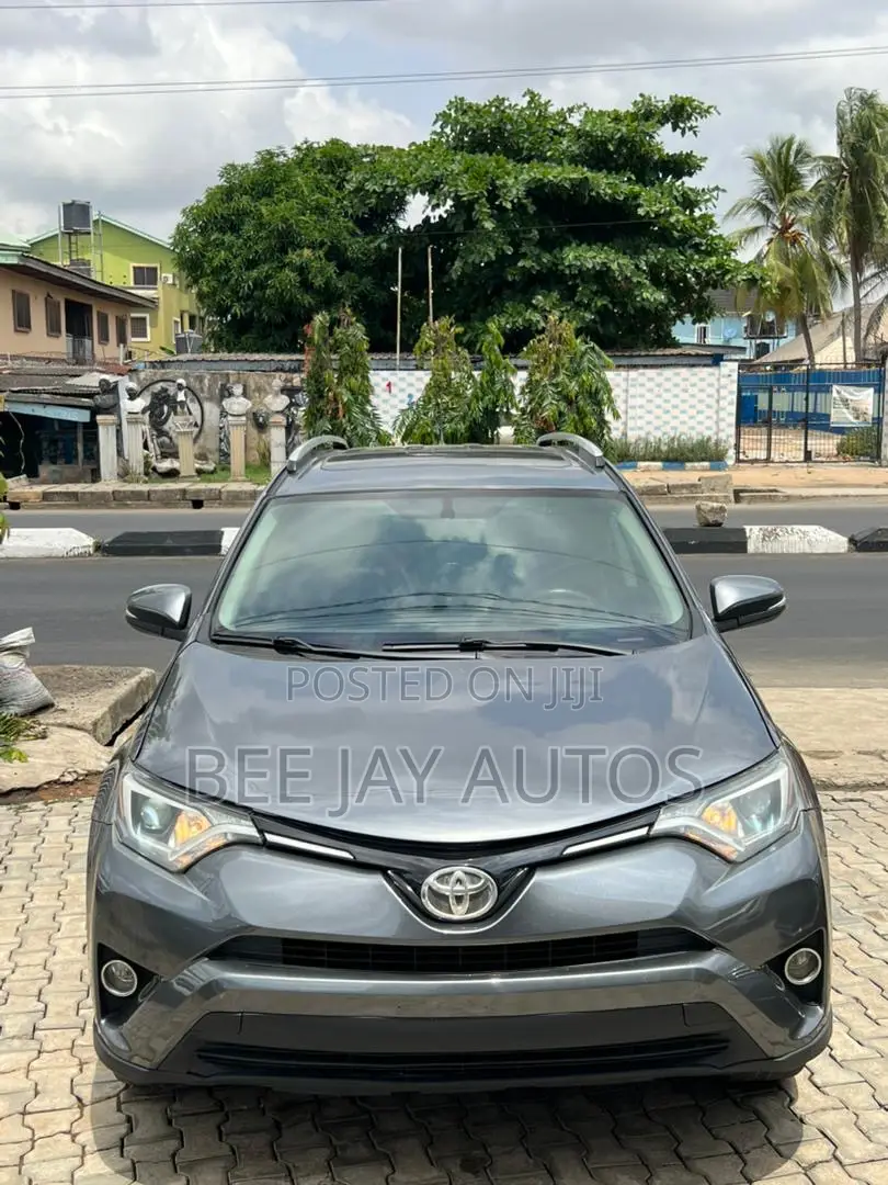 Toyota RAV4 Limited AWD (2.5L 4cyl 6A) 2013 Gray