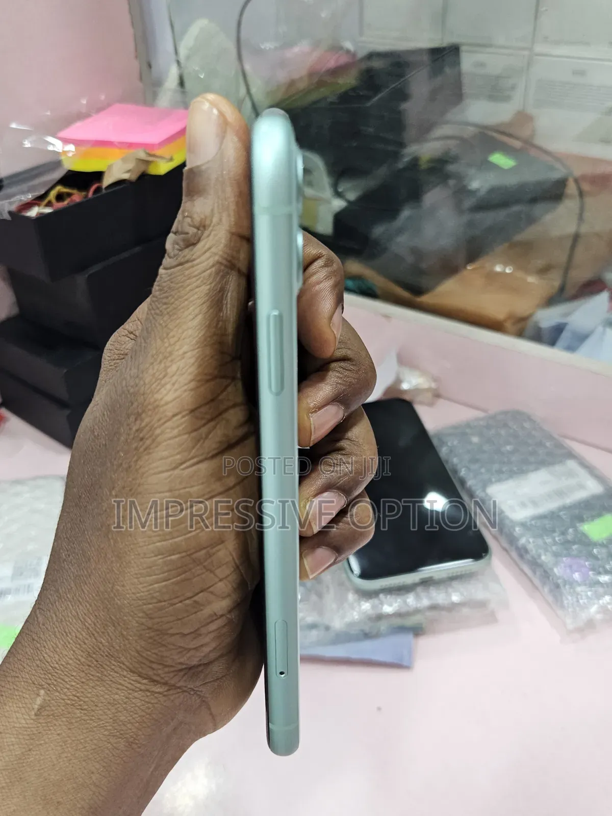 Apple iPhone 11 64 GB Pink