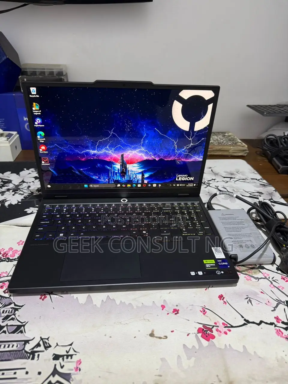 Laptop Lenovo Legion 5 16GB Intel Core i9 SSD 1T