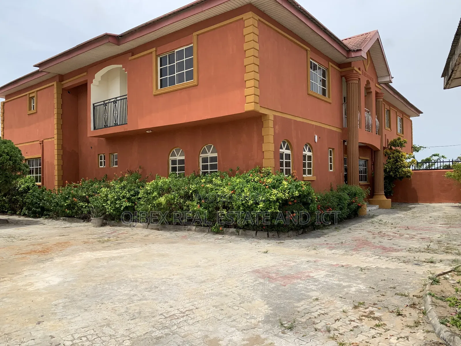 Furnished 6bdrm Duplex in Abijo, Fidiso Estate, Ajah for rent