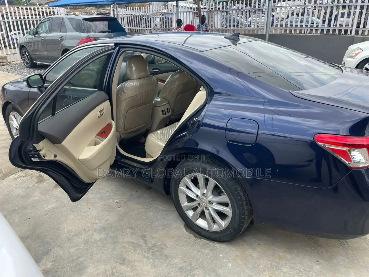 Lexus ES 350 2012 Blue