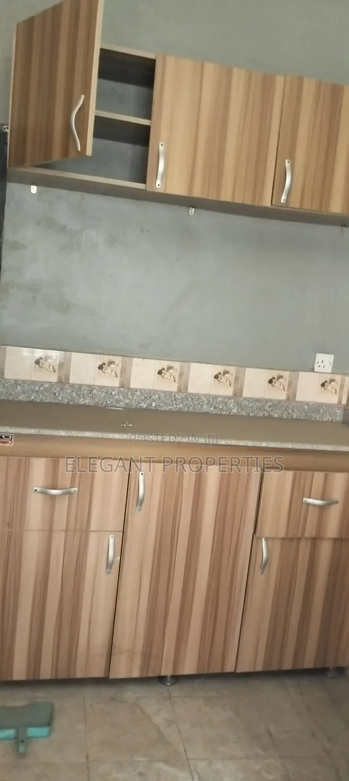4bdrm Block of Flats in Close To Lead Mall, Osogbo for sale