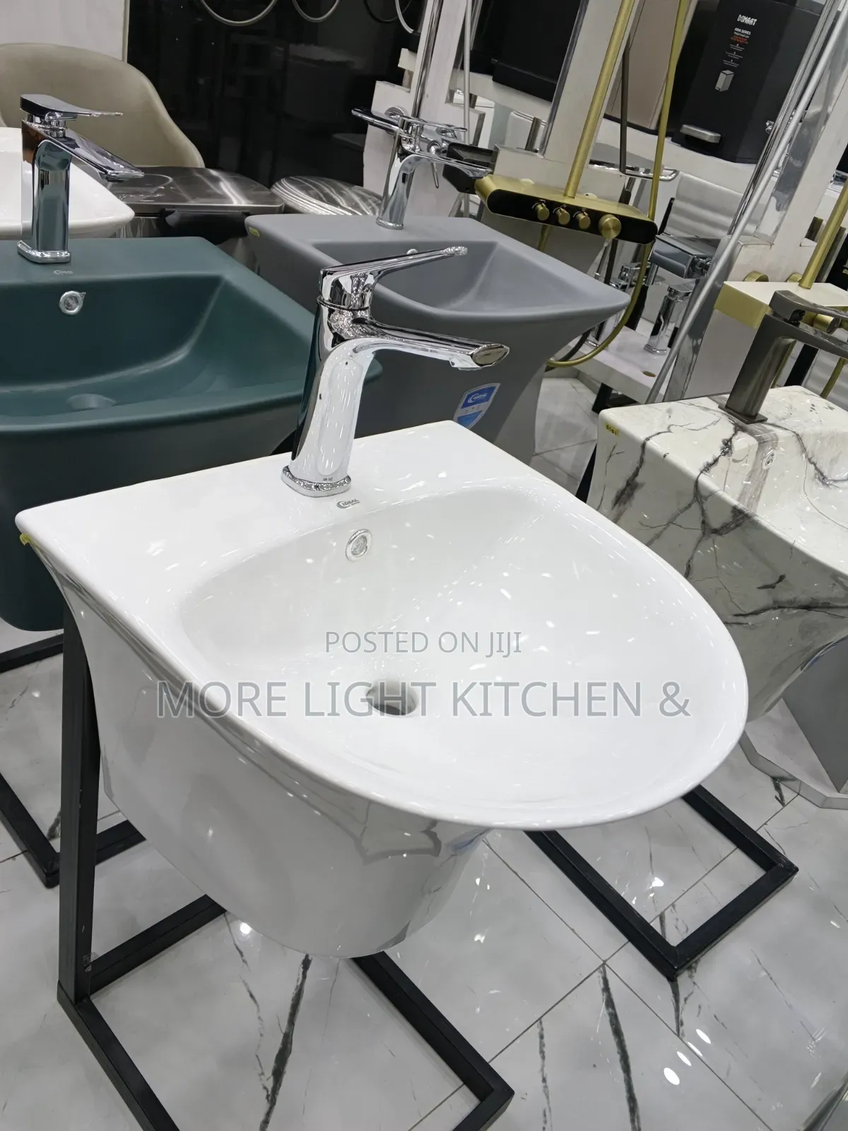 White Hanging Basin