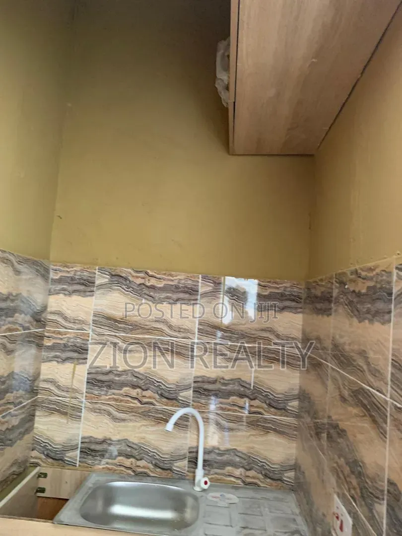 1bdrm Bedsitter in Allied Garden, Ajah for rent
