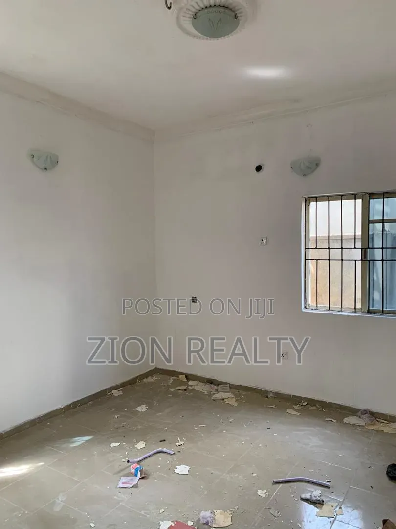 Mini Flat in Allied Gardens, Ajah for rent