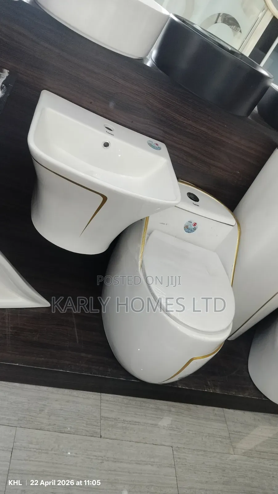 Luxury Modern Wc Wash Hand Basin Set (White Gold Finish)