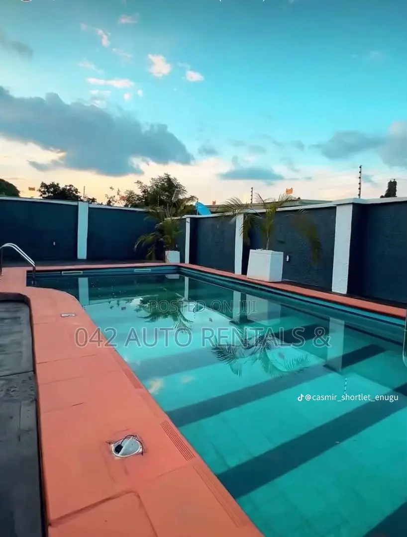 Luxury 2 Bedroom Bungalow Private Compound and Private Swimming Pool