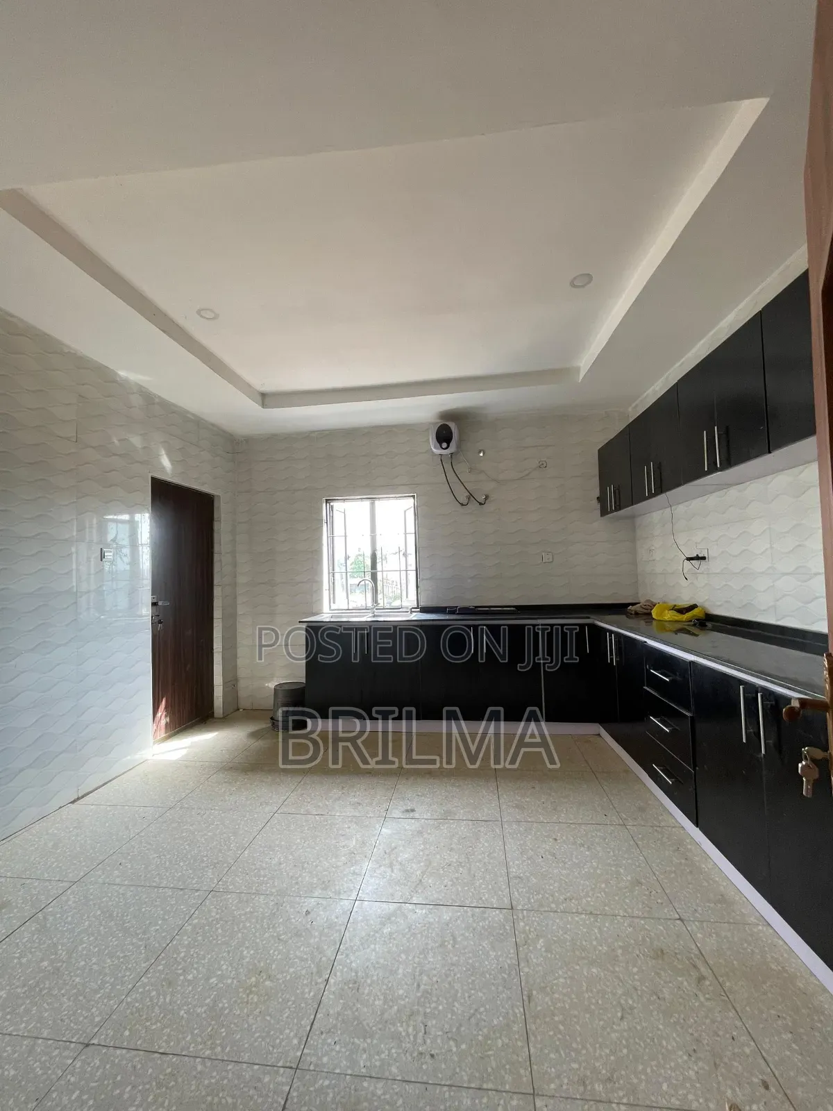 4bdrm Maisonette in Mabushi for sale