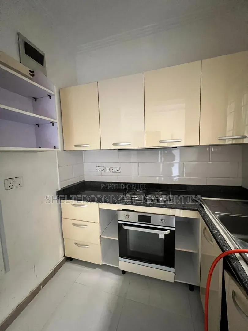 1bdrm Apartment in Lekki Phase 1 for rent